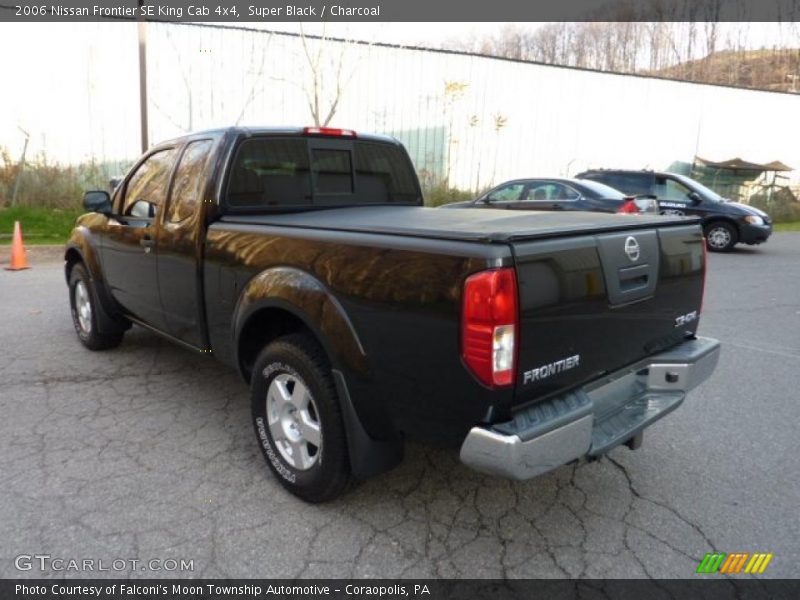 Super Black / Charcoal 2006 Nissan Frontier SE King Cab 4x4