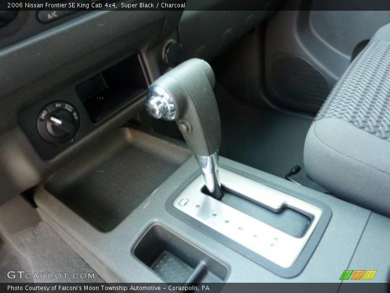  2006 Frontier SE King Cab 4x4 5 Speed Automatic Shifter