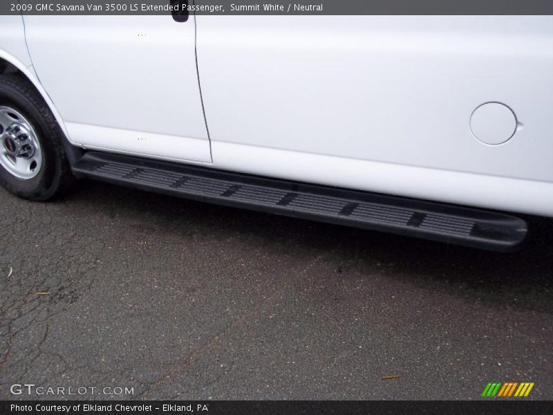 Summit White / Neutral 2009 GMC Savana Van 3500 LS Extended Passenger