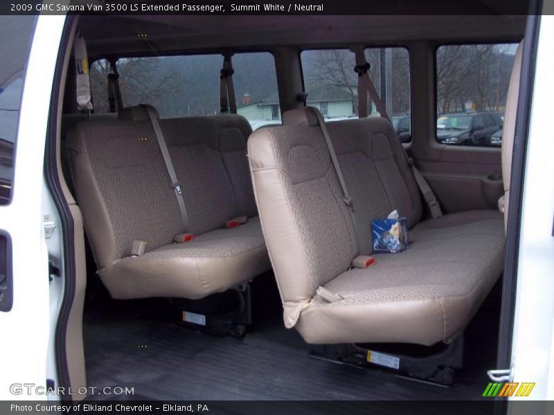 Summit White / Neutral 2009 GMC Savana Van 3500 LS Extended Passenger