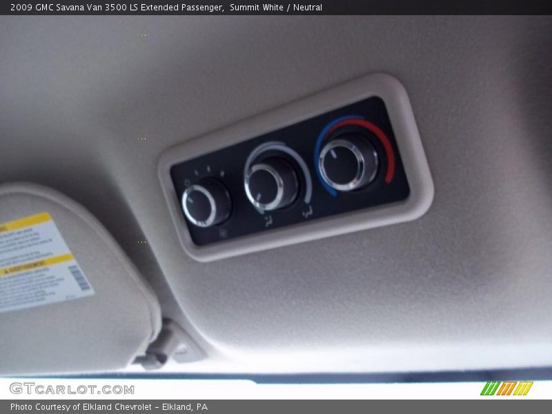 Summit White / Neutral 2009 GMC Savana Van 3500 LS Extended Passenger