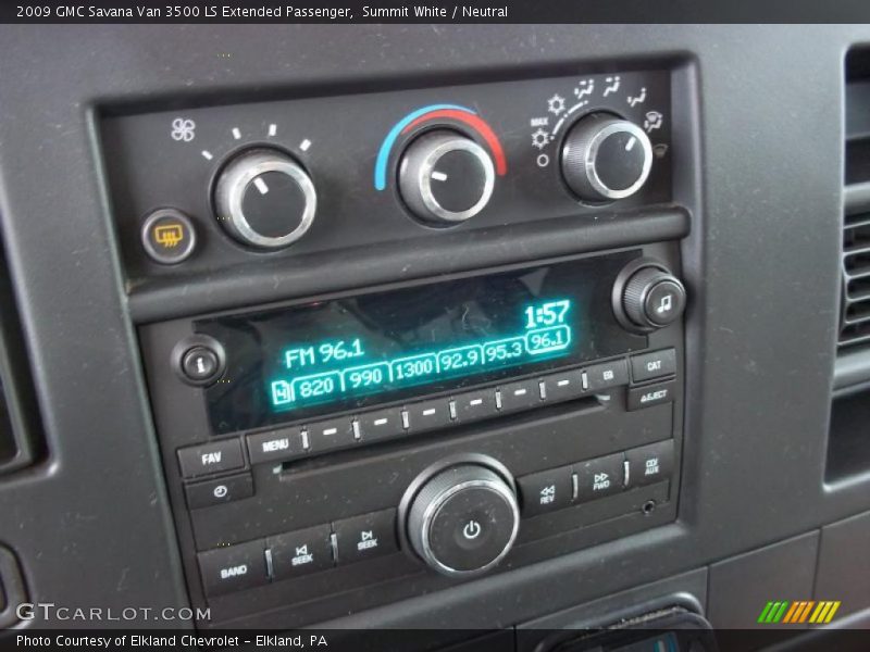 Summit White / Neutral 2009 GMC Savana Van 3500 LS Extended Passenger
