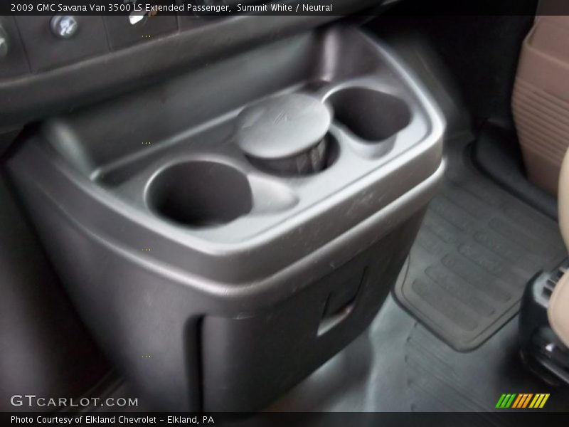 Summit White / Neutral 2009 GMC Savana Van 3500 LS Extended Passenger