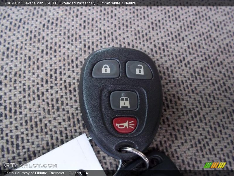 Summit White / Neutral 2009 GMC Savana Van 3500 LS Extended Passenger