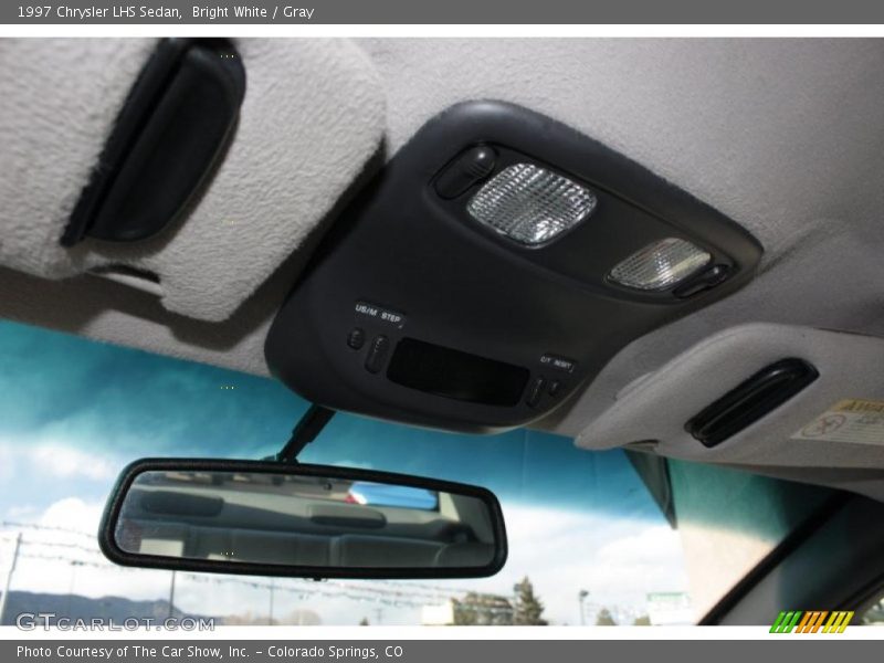 Bright White / Gray 1997 Chrysler LHS Sedan