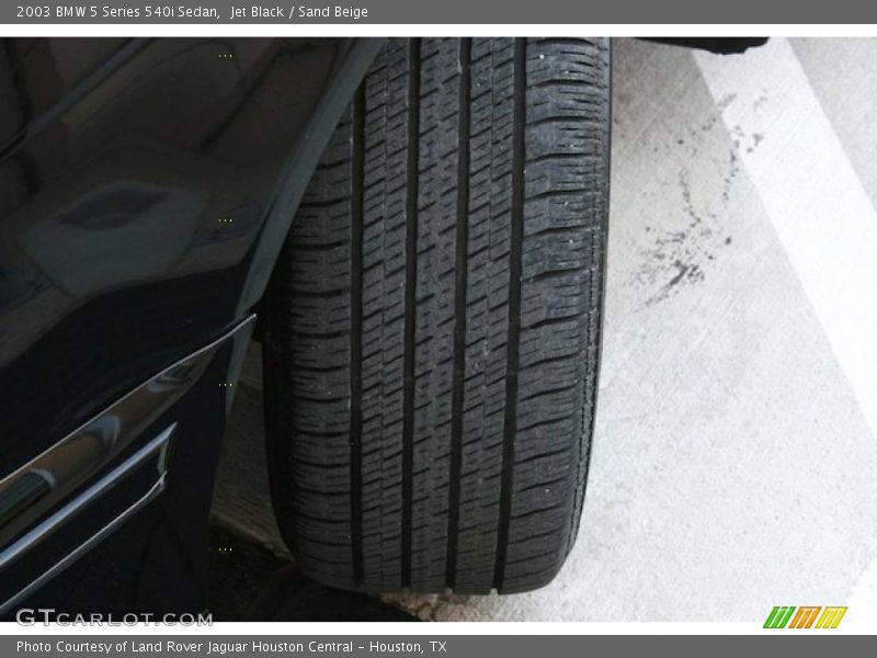 Jet Black / Sand Beige 2003 BMW 5 Series 540i Sedan