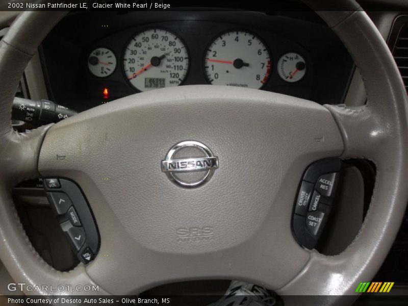 Glacier White Pearl / Beige 2002 Nissan Pathfinder LE