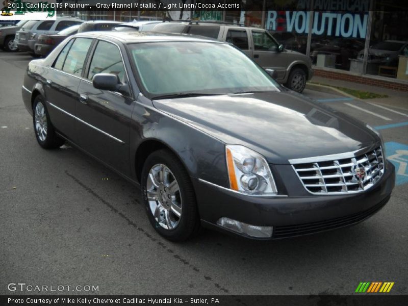 Gray Flannel Metallic / Light Linen/Cocoa Accents 2011 Cadillac DTS Platinum