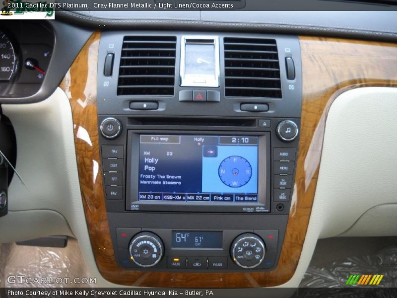 Navigation of 2011 DTS Platinum