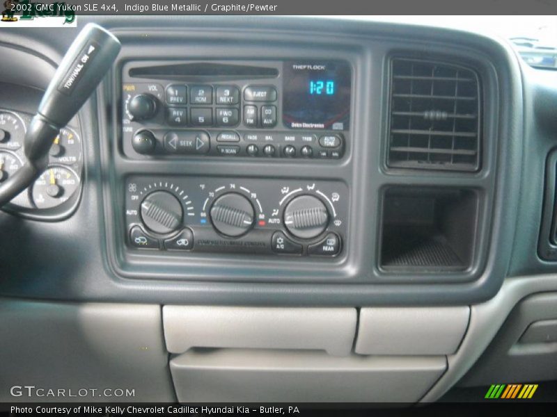 Indigo Blue Metallic / Graphite/Pewter 2002 GMC Yukon SLE 4x4