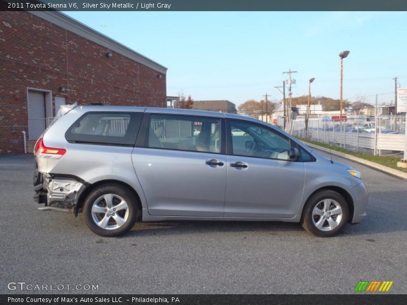 Silver Sky Metallic / Light Gray 2011 Toyota Sienna V6