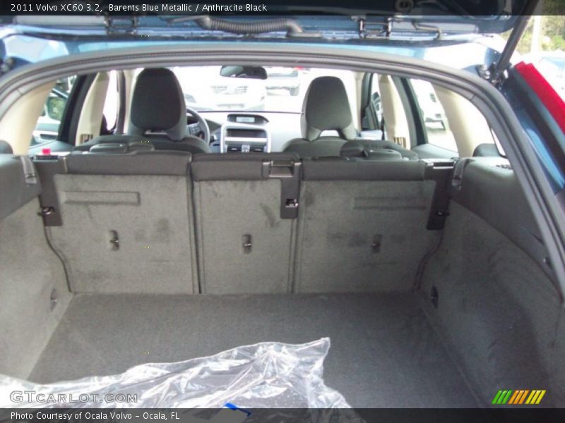 Barents Blue Metallic / Anthracite Black 2011 Volvo XC60 3.2