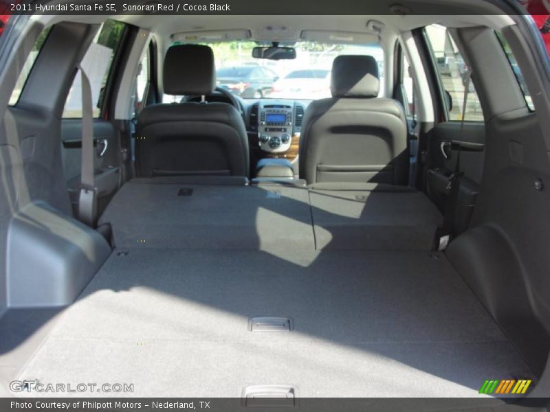  2011 Santa Fe SE Trunk