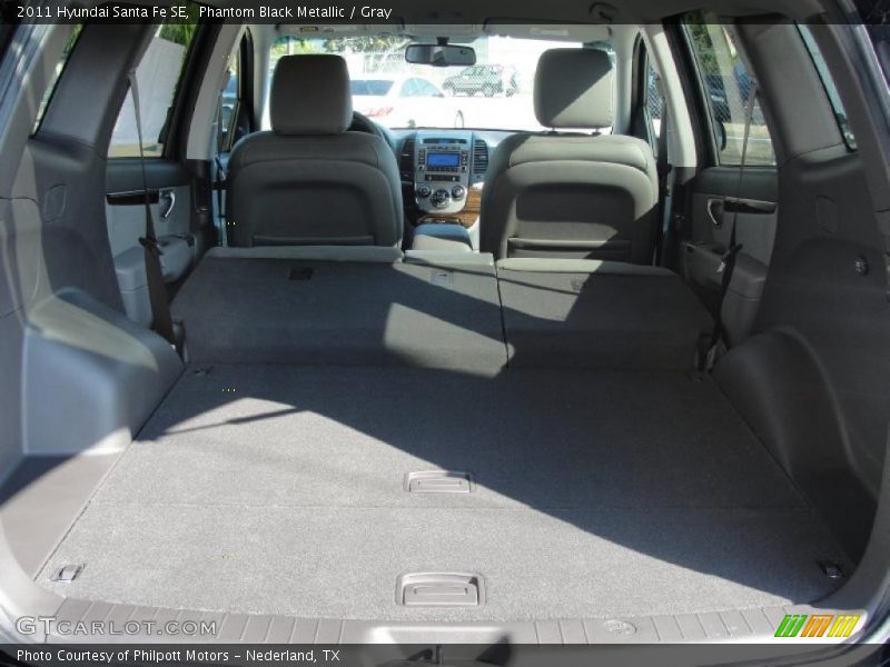  2011 Santa Fe SE Trunk