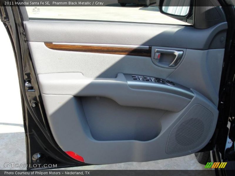Phantom Black Metallic / Gray 2011 Hyundai Santa Fe SE