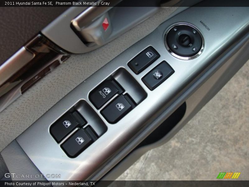 Phantom Black Metallic / Gray 2011 Hyundai Santa Fe SE
