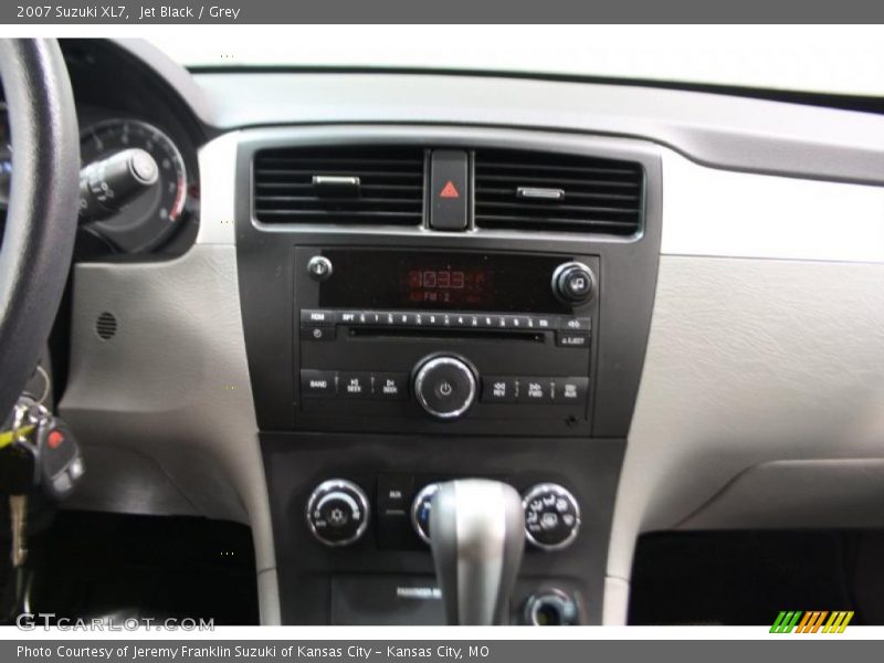 Jet Black / Grey 2007 Suzuki XL7