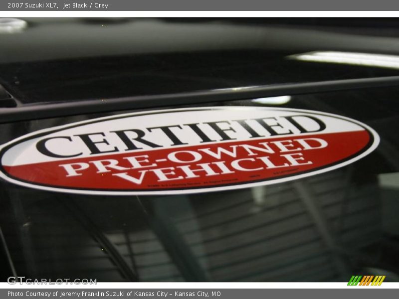 Jet Black / Grey 2007 Suzuki XL7