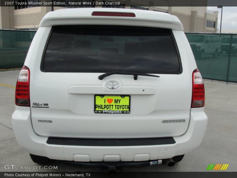 Natural White / Dark Charcoal 2007 Toyota 4Runner Sport Edition