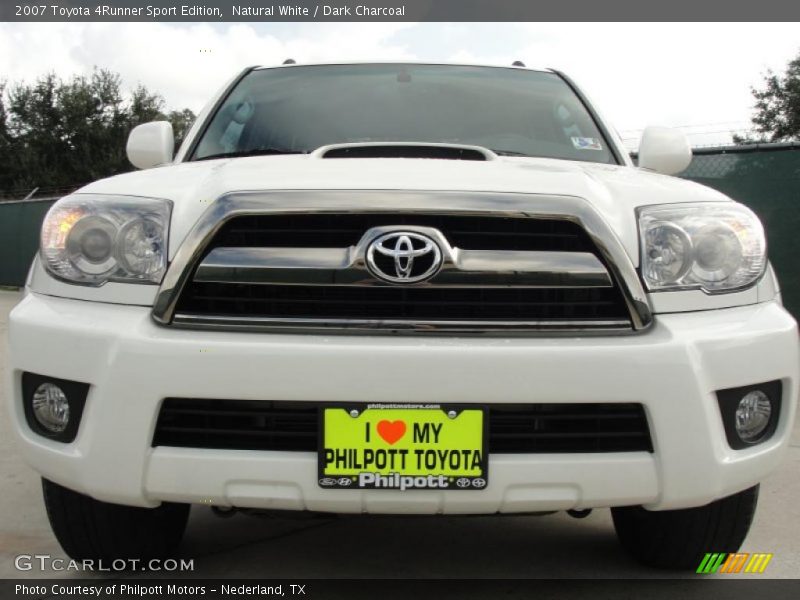Natural White / Dark Charcoal 2007 Toyota 4Runner Sport Edition