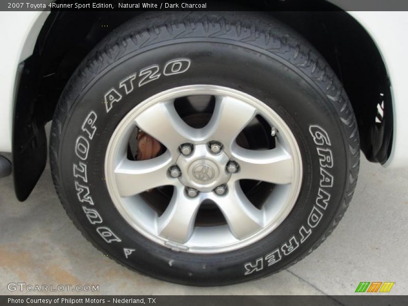 Natural White / Dark Charcoal 2007 Toyota 4Runner Sport Edition