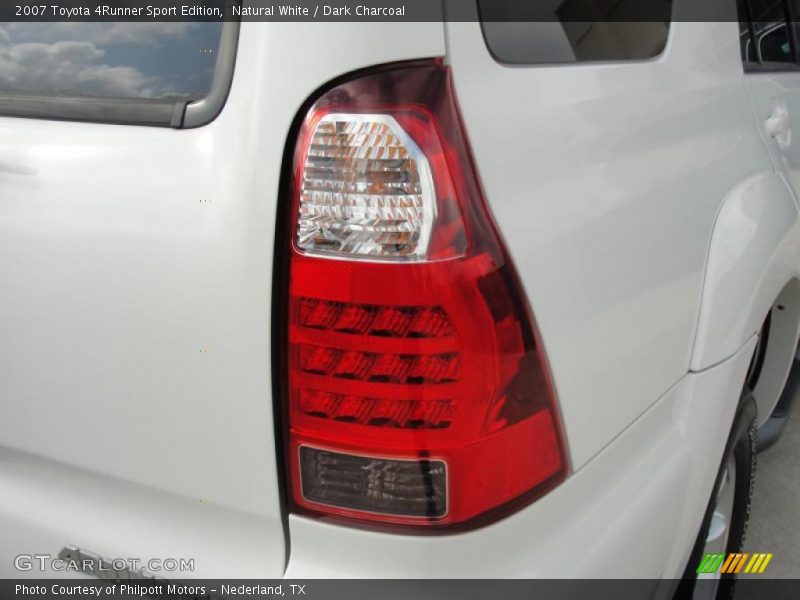 Natural White / Dark Charcoal 2007 Toyota 4Runner Sport Edition