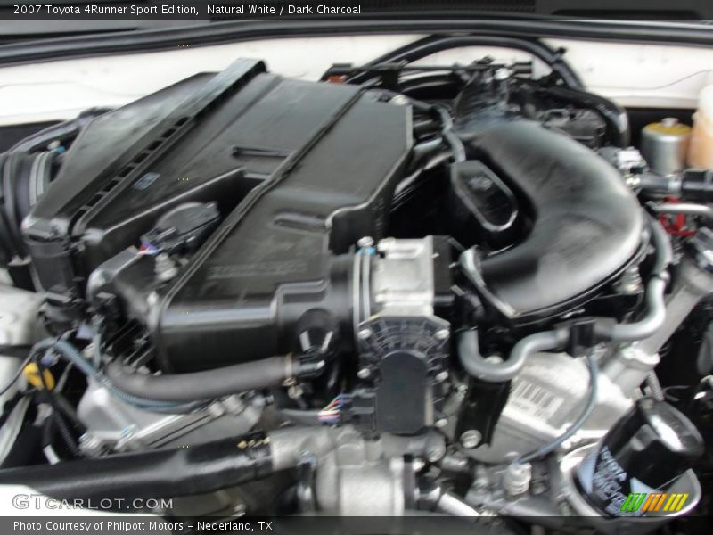 Natural White / Dark Charcoal 2007 Toyota 4Runner Sport Edition