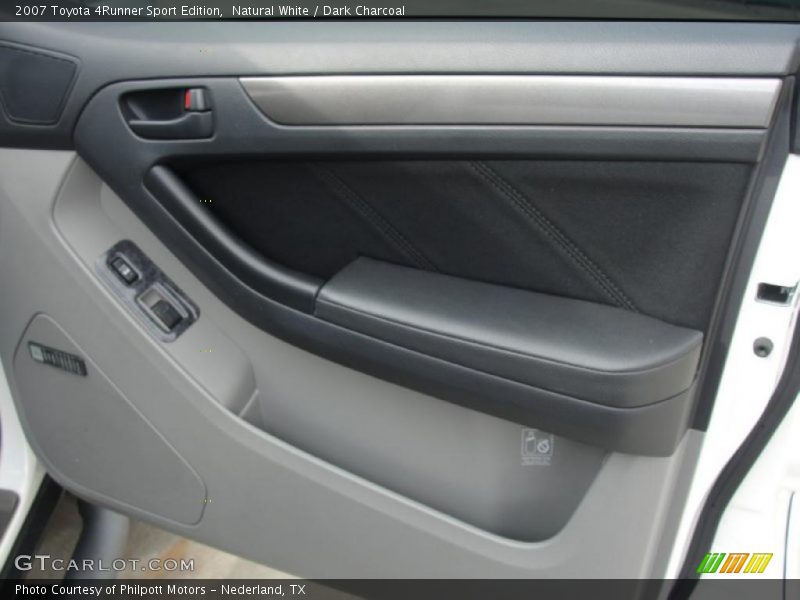 Natural White / Dark Charcoal 2007 Toyota 4Runner Sport Edition