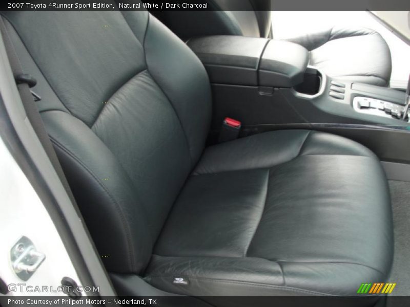 Natural White / Dark Charcoal 2007 Toyota 4Runner Sport Edition