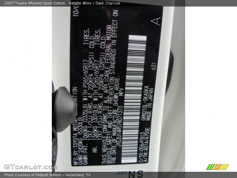 Natural White / Dark Charcoal 2007 Toyota 4Runner Sport Edition