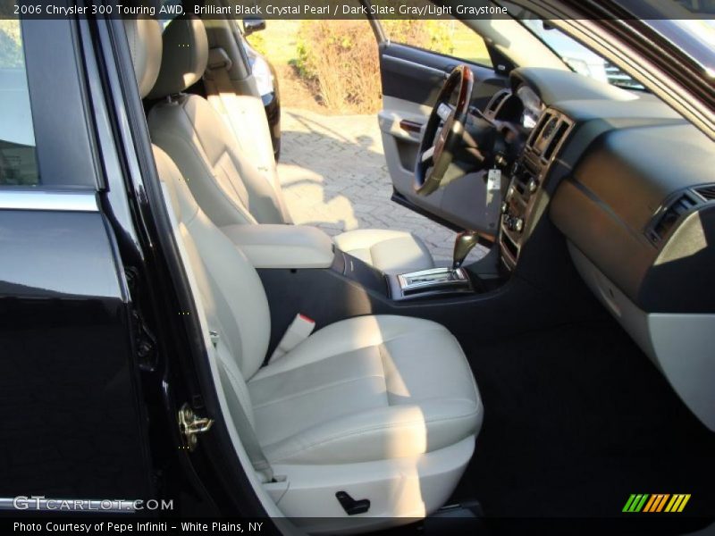  2006 300 Touring AWD Dark Slate Gray/Light Graystone Interior