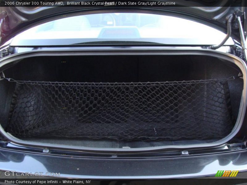 Brilliant Black Crystal Pearl / Dark Slate Gray/Light Graystone 2006 Chrysler 300 Touring AWD