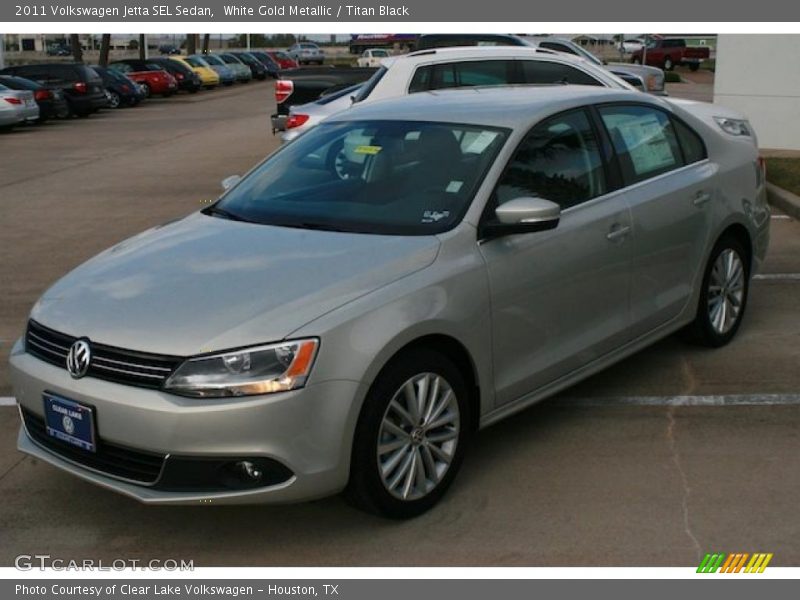 White Gold Metallic / Titan Black 2011 Volkswagen Jetta SEL Sedan