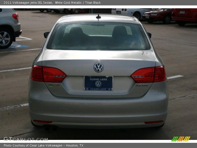 White Gold Metallic / Titan Black 2011 Volkswagen Jetta SEL Sedan