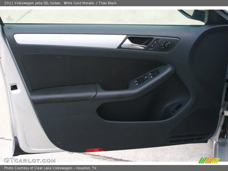 White Gold Metallic / Titan Black 2011 Volkswagen Jetta SEL Sedan