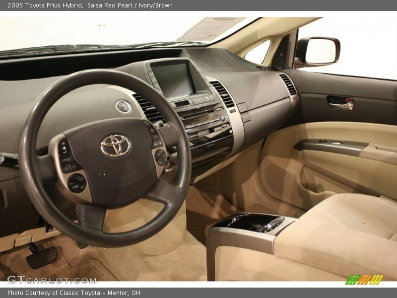 Salsa Red Pearl / Ivory/Brown 2005 Toyota Prius Hybrid