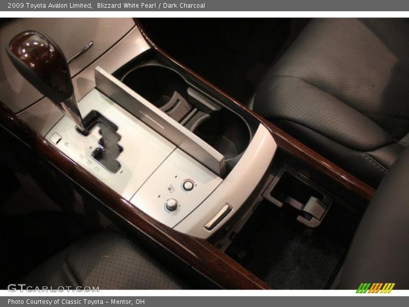Blizzard White Pearl / Dark Charcoal 2009 Toyota Avalon Limited
