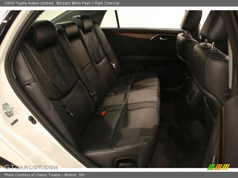 Blizzard White Pearl / Dark Charcoal 2009 Toyota Avalon Limited