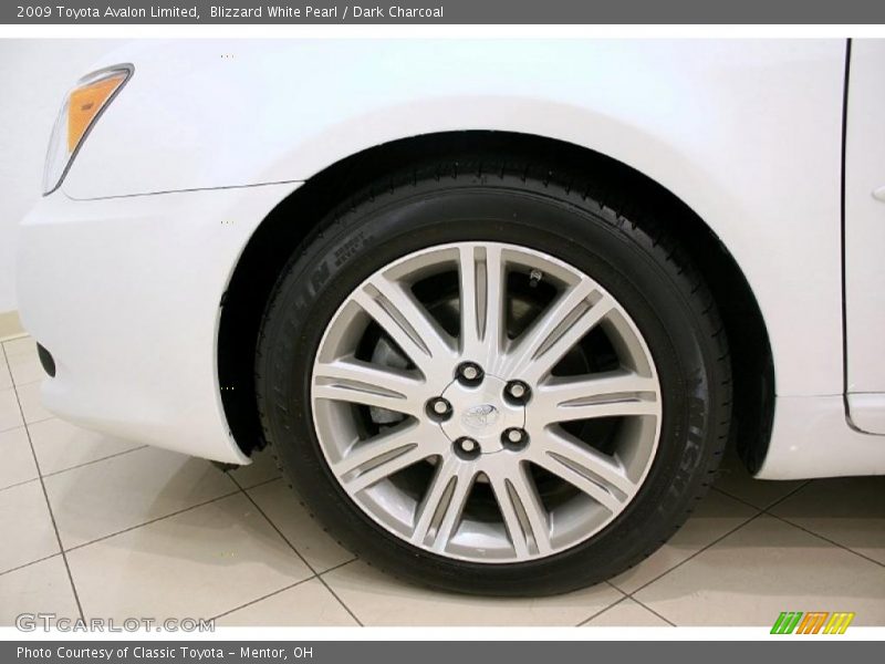 Blizzard White Pearl / Dark Charcoal 2009 Toyota Avalon Limited