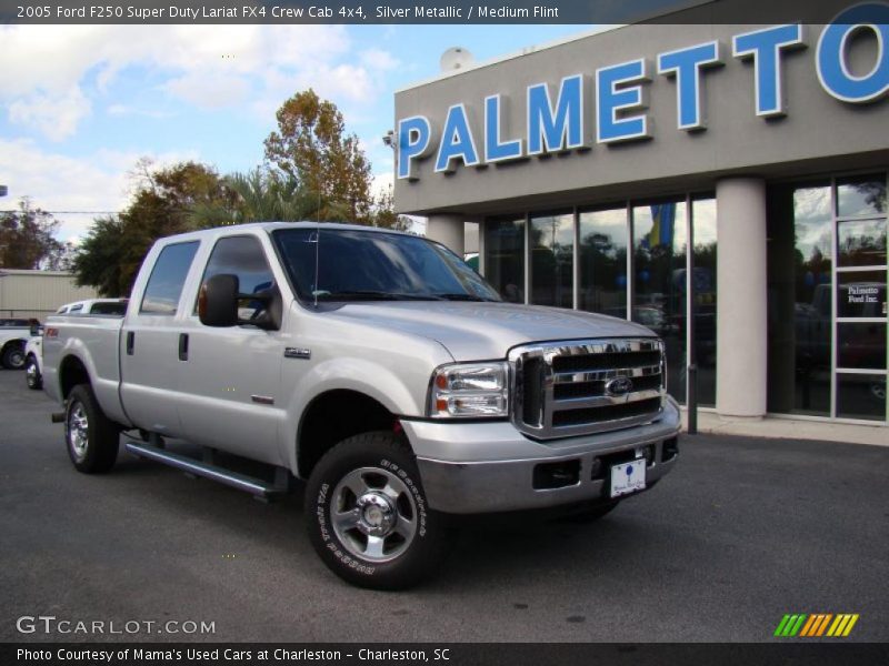 Silver Metallic / Medium Flint 2005 Ford F250 Super Duty Lariat FX4 Crew Cab 4x4