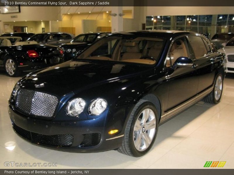 Front 3/4 View of 2010 Continental Flying Spur 