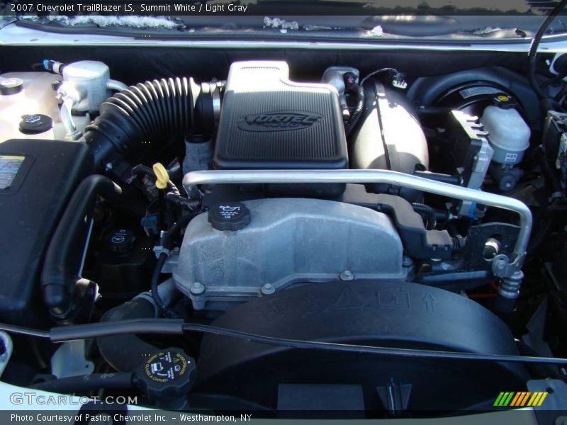 Summit White / Light Gray 2007 Chevrolet TrailBlazer LS