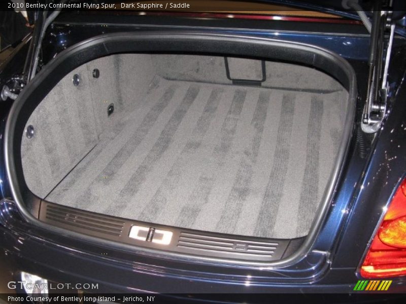  2010 Continental Flying Spur  Trunk