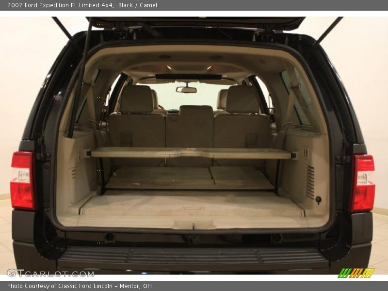 Black / Camel 2007 Ford Expedition EL Limited 4x4