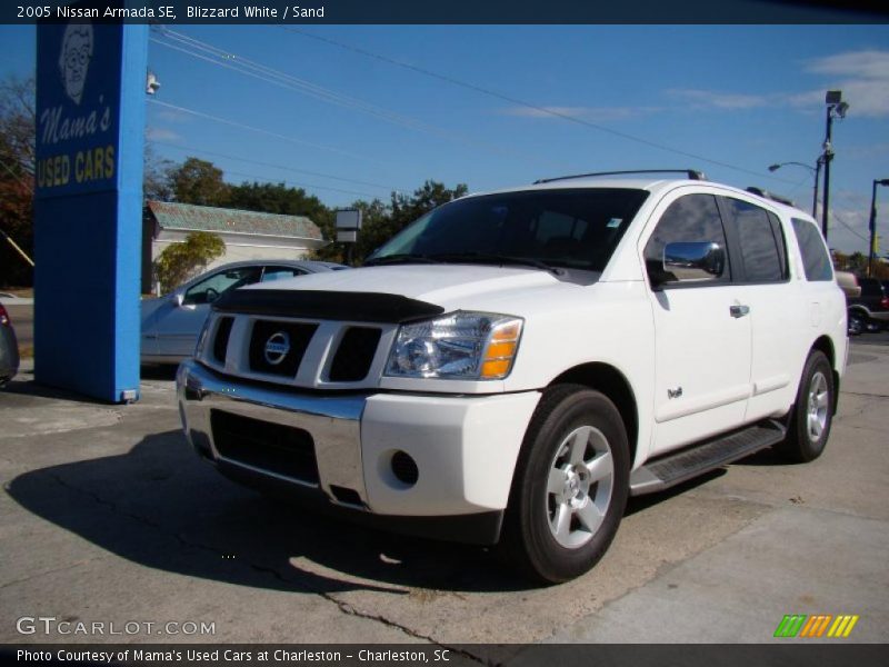 Blizzard White / Sand 2005 Nissan Armada SE