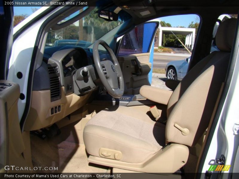 Blizzard White / Sand 2005 Nissan Armada SE