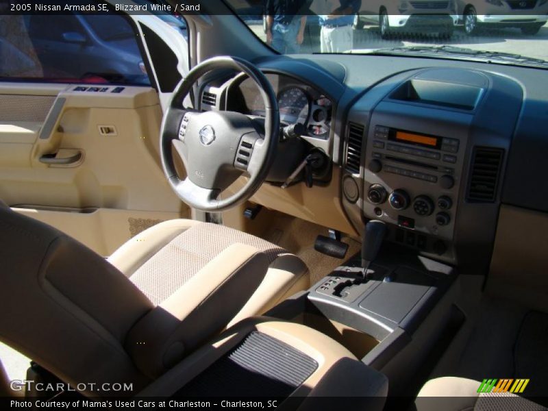 Blizzard White / Sand 2005 Nissan Armada SE