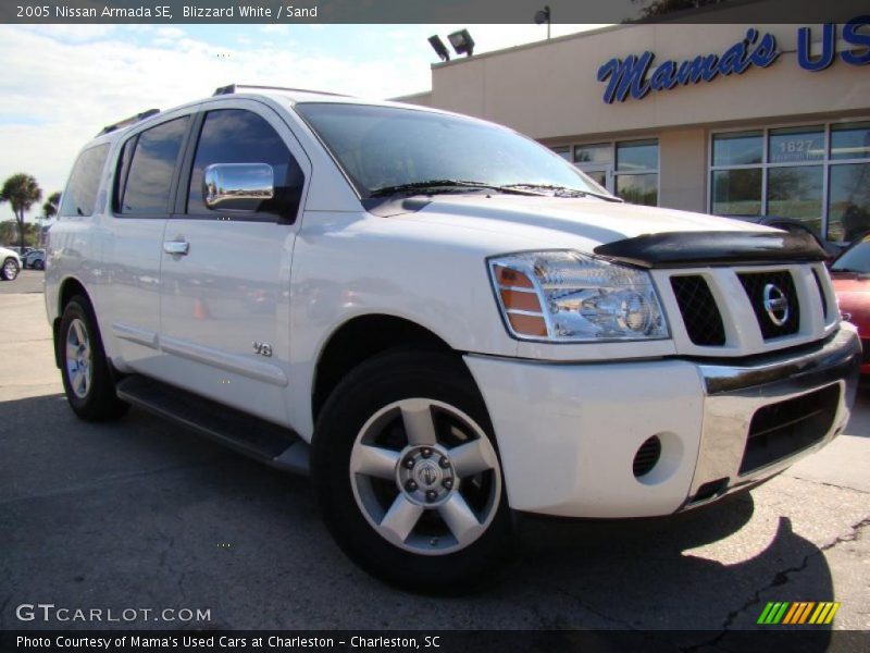 Blizzard White / Sand 2005 Nissan Armada SE