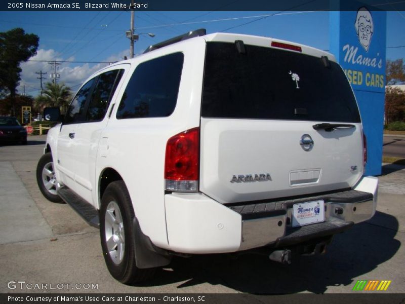 Blizzard White / Sand 2005 Nissan Armada SE