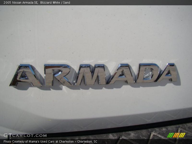 Blizzard White / Sand 2005 Nissan Armada SE